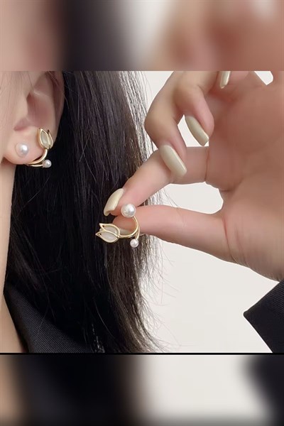 Kadın Küpe İncili Lale Model 14k Gold Minimal Tasarım Küpe
