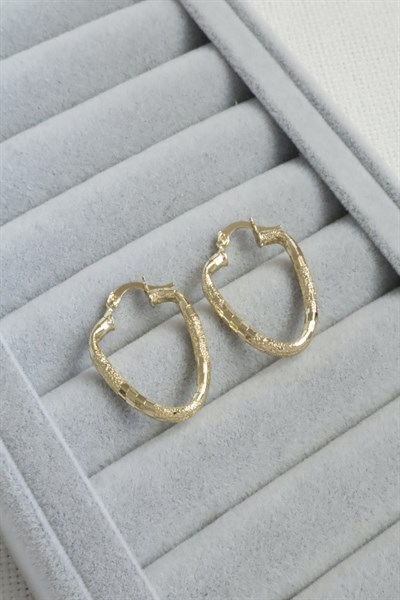 Kadın Küpe Kararmaz 14k Renk Vip Seri Dokulu Oval Modern Form 3cm Halka Küpe