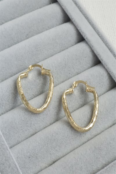 Kadın Küpe Kararmaz 14k Renk Vip Seri Dokulu Oval Modern Form 3cm Halka Küpe