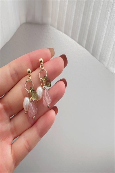 Kadın Küpe Özel Seri İthal Çilek Kristal Minimal Yaprak İnci  Küpe