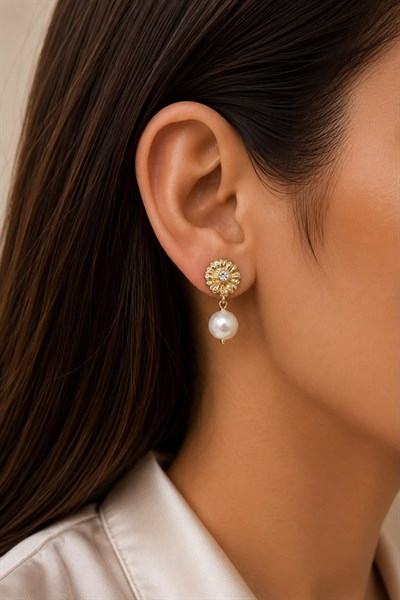 Kadın Küpe Zirkon Taş Çiçek Model Sallantı İnci 3cm Küpe 