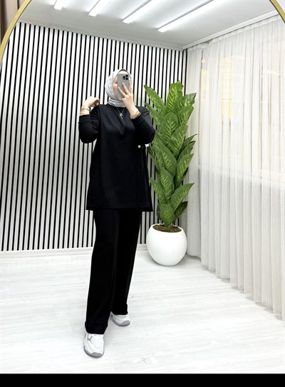 LİO YANDAN ÇITLI TAKIM SİYAH ÖN SİPARİŞ