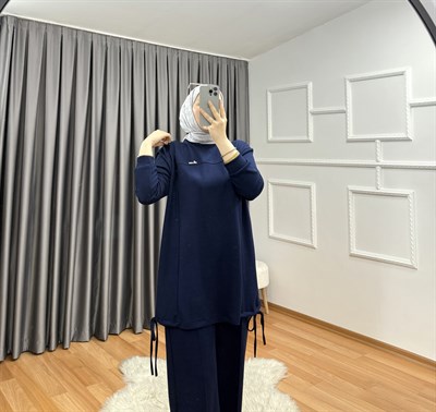 Bronşlu takım lacivert 