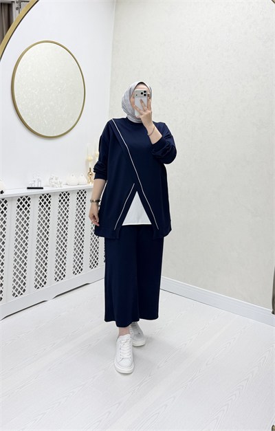 Clara Takım Lacivert