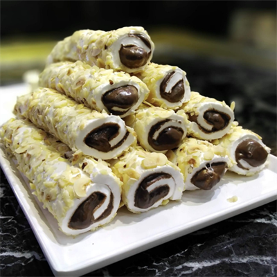 ÇİKOLATALI FINDIKLI LOKUM