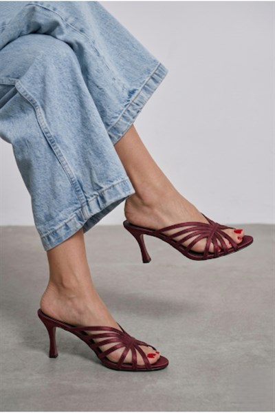 KADIN BORDO SATEN BİYELİ TERLİK UN001-0390
