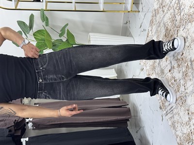 WE11 Siyah Baggy Jean