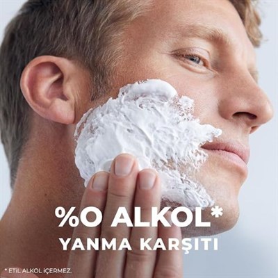 Erkek Hassas Tıraş Jeli 200 ml,Tahrişe ve Yanmaya Karşı Koruma,Alkolsüz Formül,Hassas Ciltlere Özel