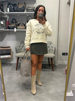 Zımba Detaylı Şardonlu Sweat