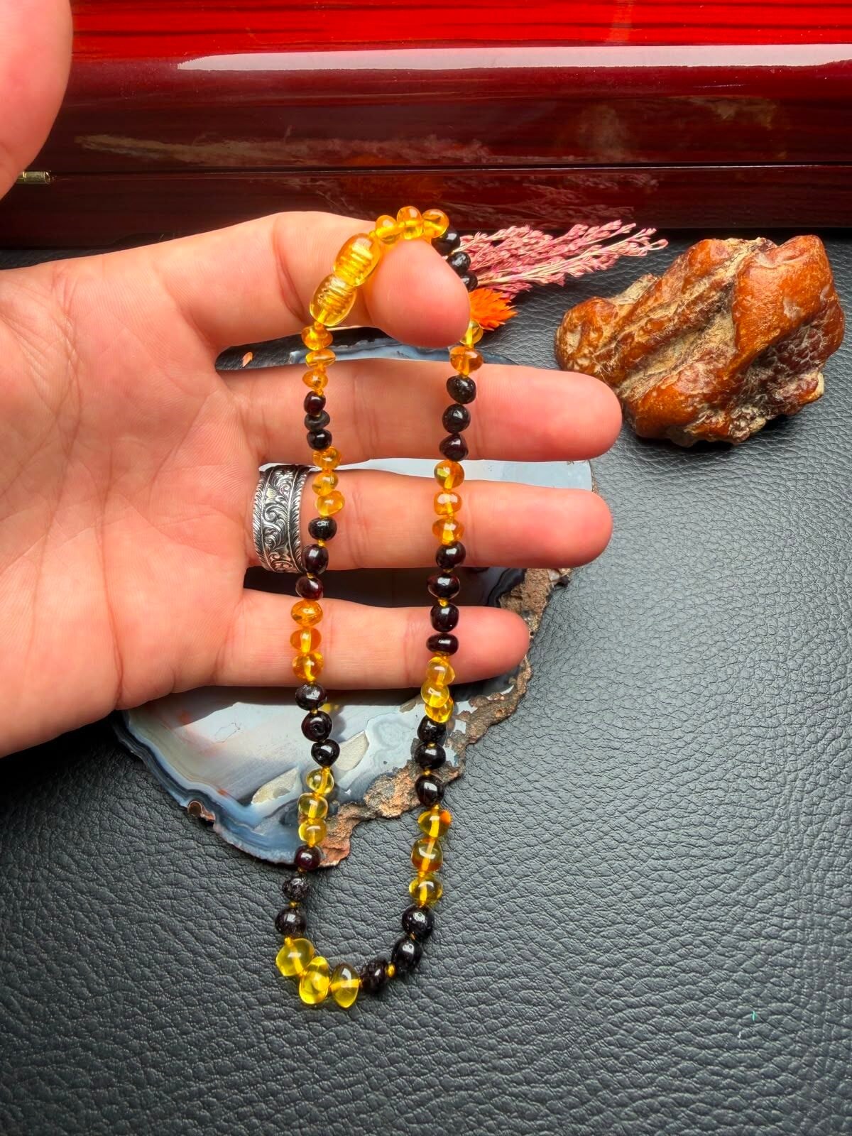 Damla Kehribar Bebek Diş Kolye