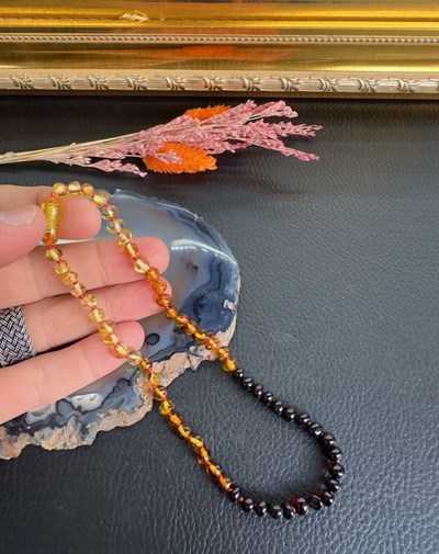 Damla Kehribar Bebek Kolyesi