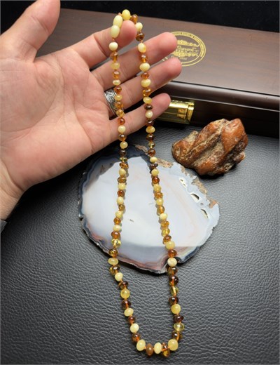 Karışık Renk Damla Kehribar Yetişkin Kolye