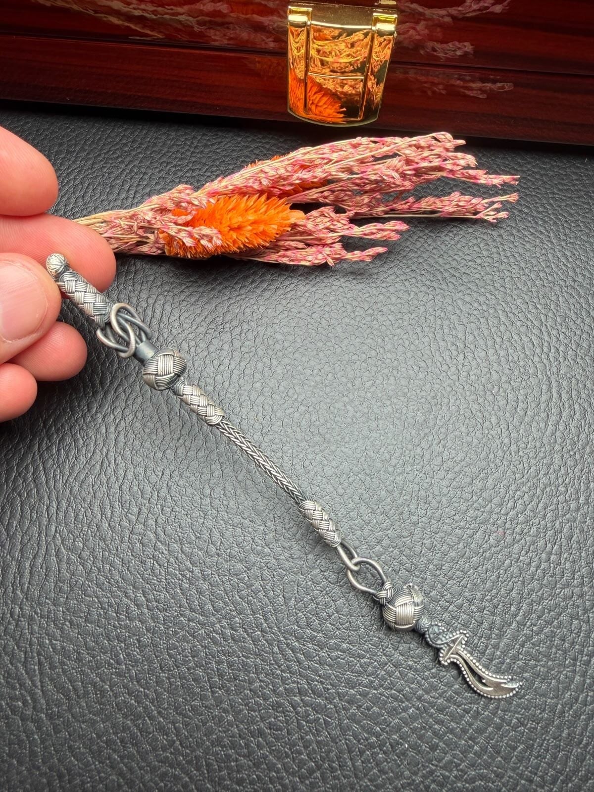 1000 Ayar Özel Tasarım Kazaz Püskül