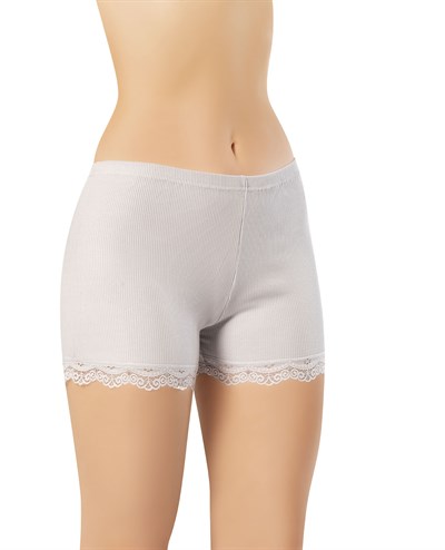 5022 BAYAN KAŞKORSE PAÇA DANTELLİ ŞORT