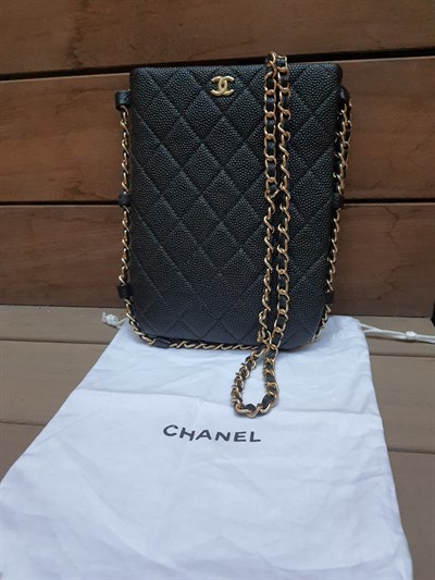 CHANEL Deri Gold Zincir Askılı Telefonluk