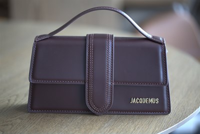 JACQUEMUS Seri tasatım orta boy ayarlanabilir askılı çanta