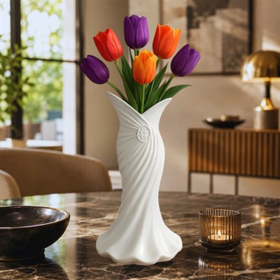 Plasti̇k İskandi̇nav Bohem Kadin Plasti̇k 3 D Vazo 22 CM Beyaz