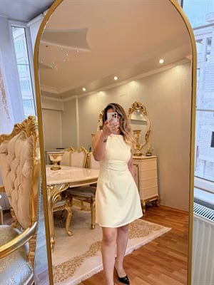 PASTEL SARI ELBİSE