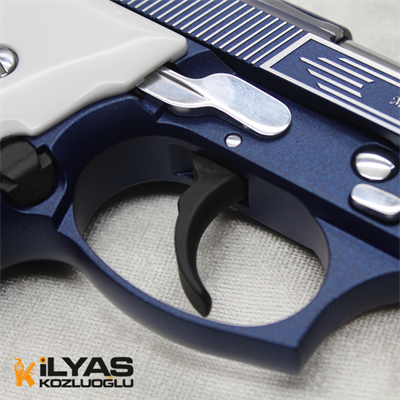 Beretta 92FS Mavi Kaplama & Parlak Beyaz Gravür