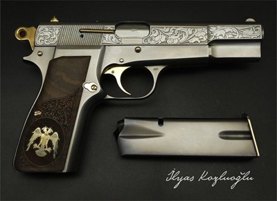 Browning HP - Açık Yanık Füme Kaplama - Yanaklar Gravür