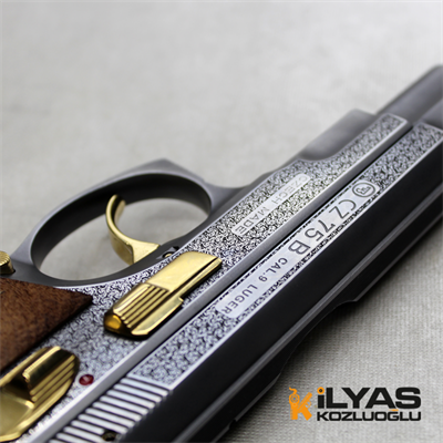 CZ 75B English Scroll Gravür