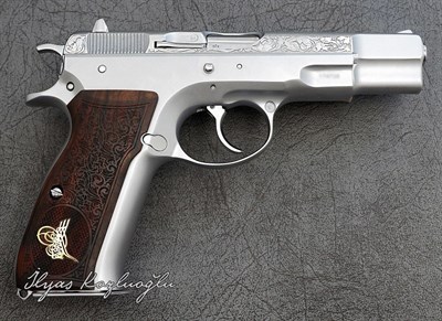 CZ 75B Mat Beyaz Krom - Yanaklar Çiçek Desen Gravür