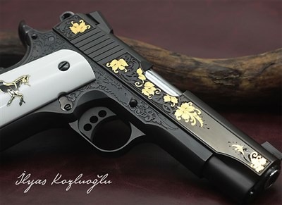 Colt 1911 - Sarı Yapraklı Gravür Desen - Koyu Füme Titanyum Kaplama