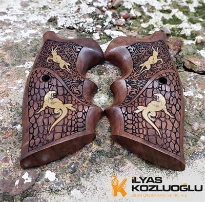 Colt Python Özel Figür Desenli Ceviz Kabza