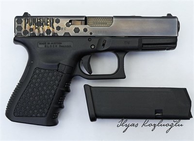 Glock 19C The Punisher