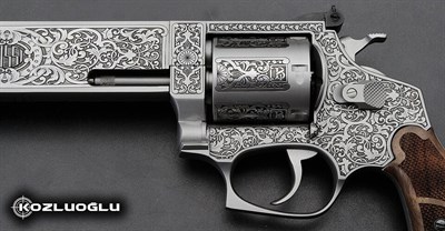 Rossi Cyclops 357. Magnum Gravür Çalışması - Mat Beyaz Krom Kaplama