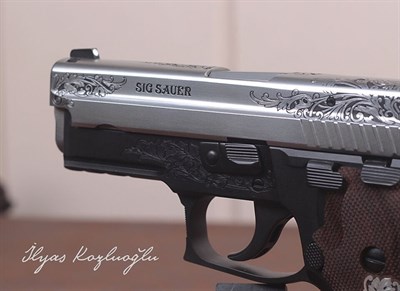 Sig Sauer P226 - Yarım Desen Gravür - Mat Beyaz Krom Kaplama