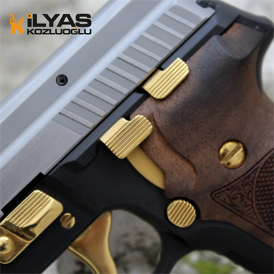 SıgSauer P226 Krom Kaplama & Sarı Parça