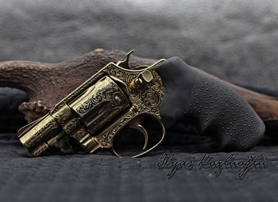 Smith&Wesson Gravür & Sarı Titanyum