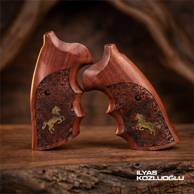 Colt Python Koyu Ceviz Kabza Yarım Yüzey Çiçek Desenli Sarı Pirinç At Logolu