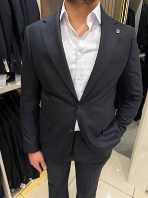 İki Düğmeli Comfort Fit Takım Elbise | Lacivert