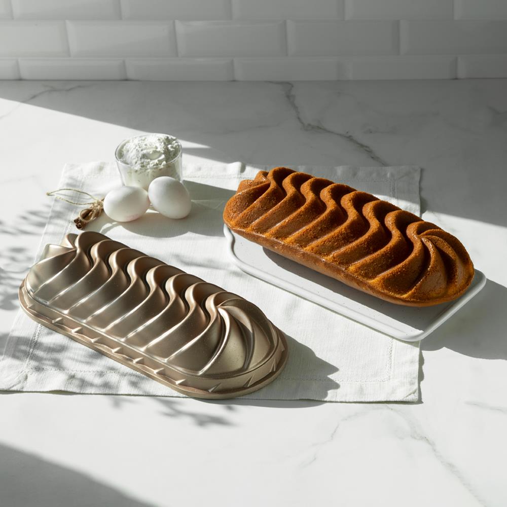 Nehir Bella Gold Döküm Baton Kek Kalıbı 35 Cm