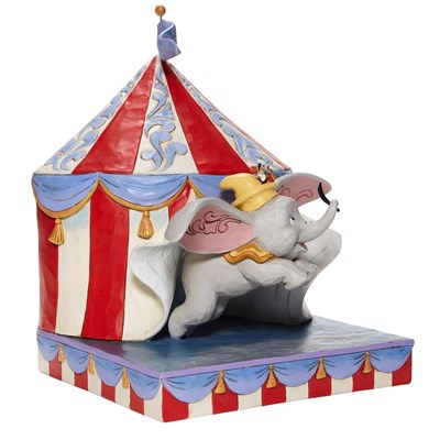Big Top Üzerinde Dumbo Figür Biblo