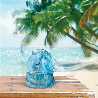 Stitch Surfing Waterball Lisanslı Figür Biblo