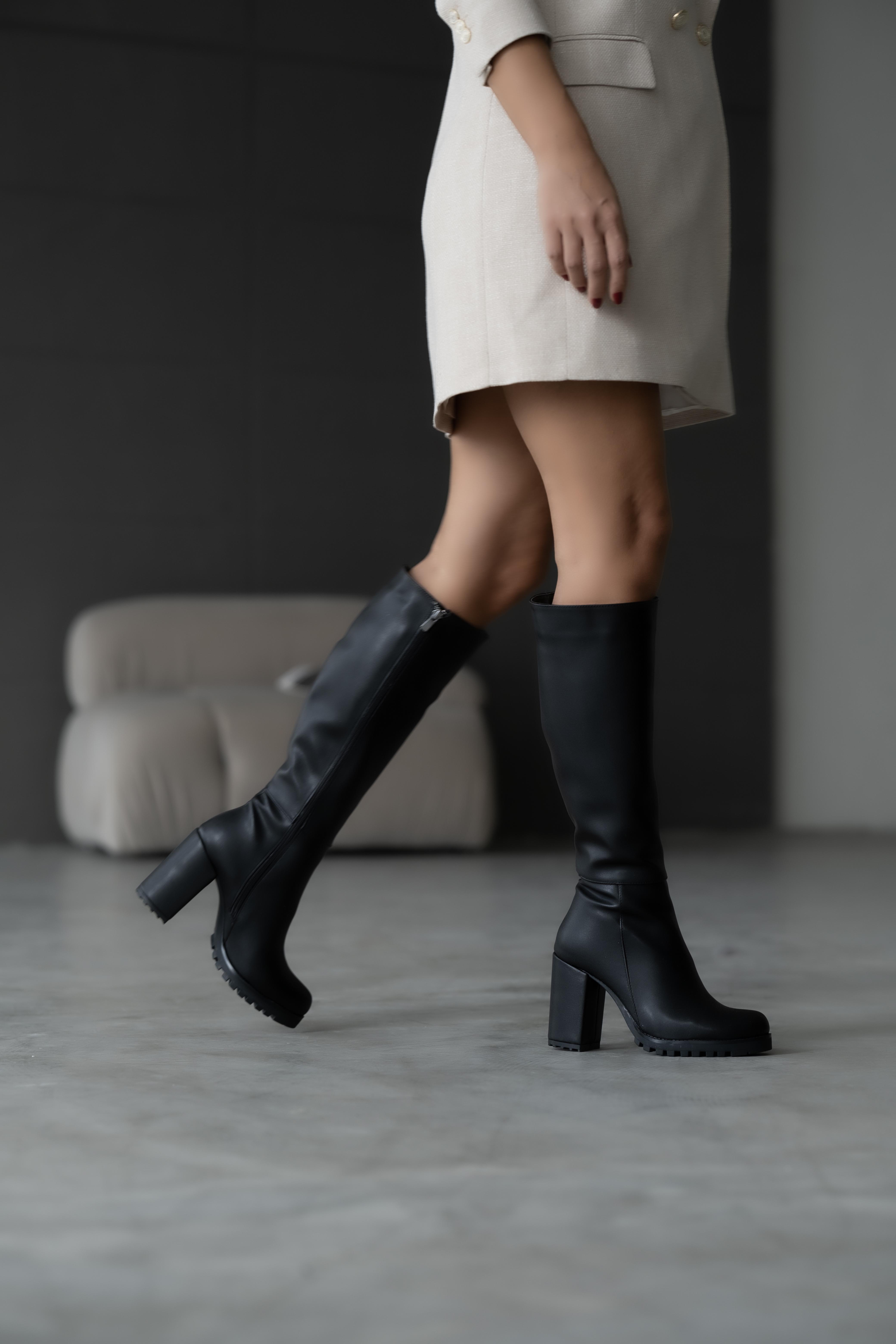 Giona Model Platform Topuklu Çizme Siyah