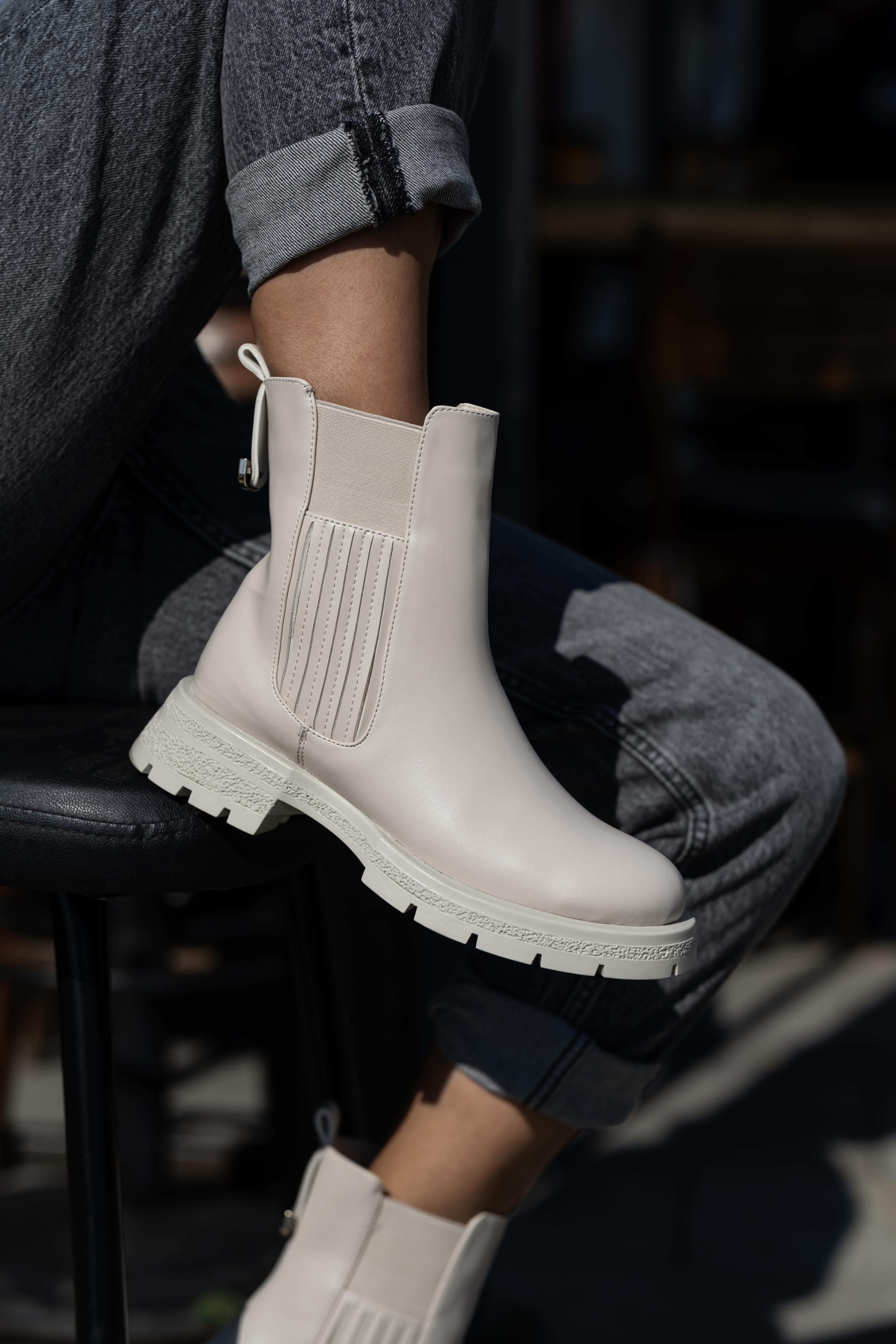 Mondie Model Lastik Detaylı Bot Bej