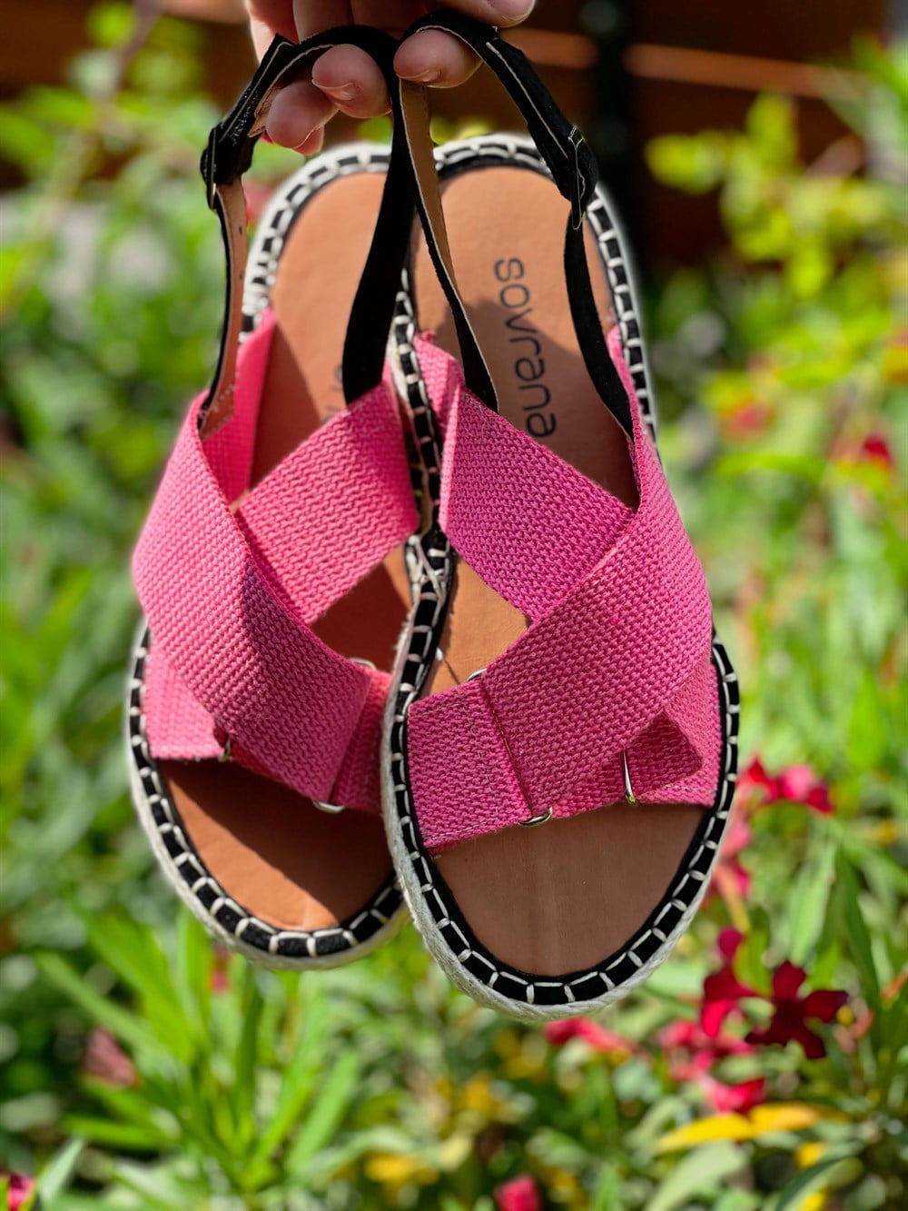 Trina Model Örme Hasır Sandalet Fuşya