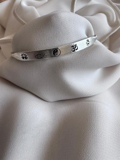 925 Ayar Mat Gümüş Sembollü Unisex Kelepçe Bilezik