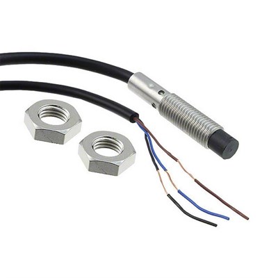 Omron E2B-S08KN04-WP-C1 M8 Endüktif Yaklaşım Sensörü (4mm, NPN, NO)