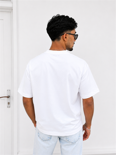 Essential Oversize Beyaz T-Shirt