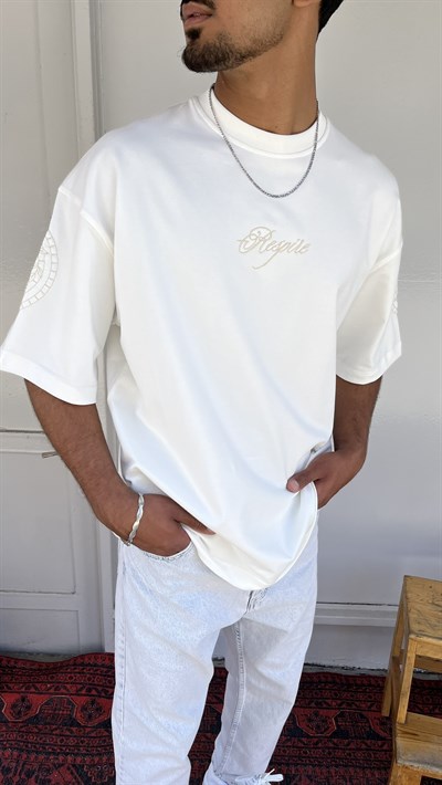 Casualment Regale Oversize Premium T-Shirt 