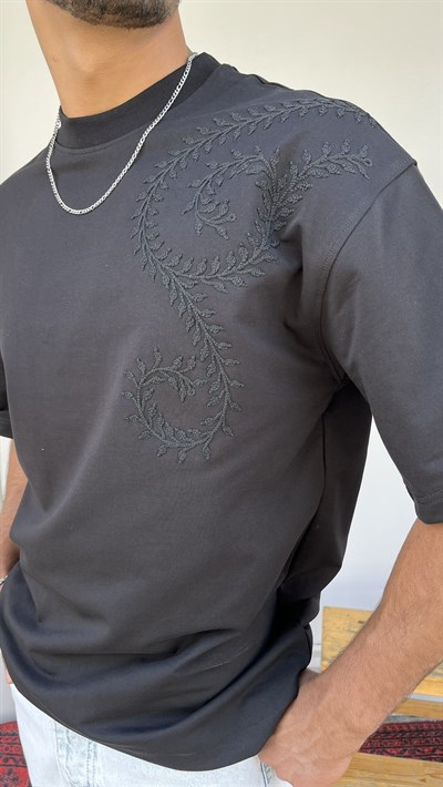 Casualment Monogram Nakış Oversize T-Shirt Beyaz