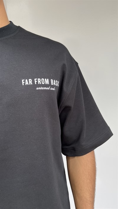 Far From Basic Oversize Siyah T-Shirt