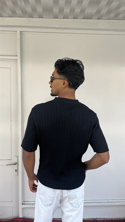 Casualment Noir Ribbed Triko T-Shirt