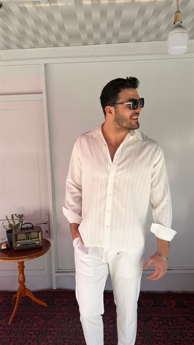 CasualMentr Beyaz Çizgili Oversize Erkek Gömlek