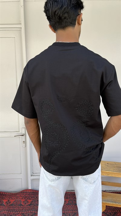 Casualment Monogram Nakış Oversize T-Shirt Beyaz